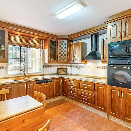 3 Bedroom Stunning Home In Cenes De La Vega Exterior photo